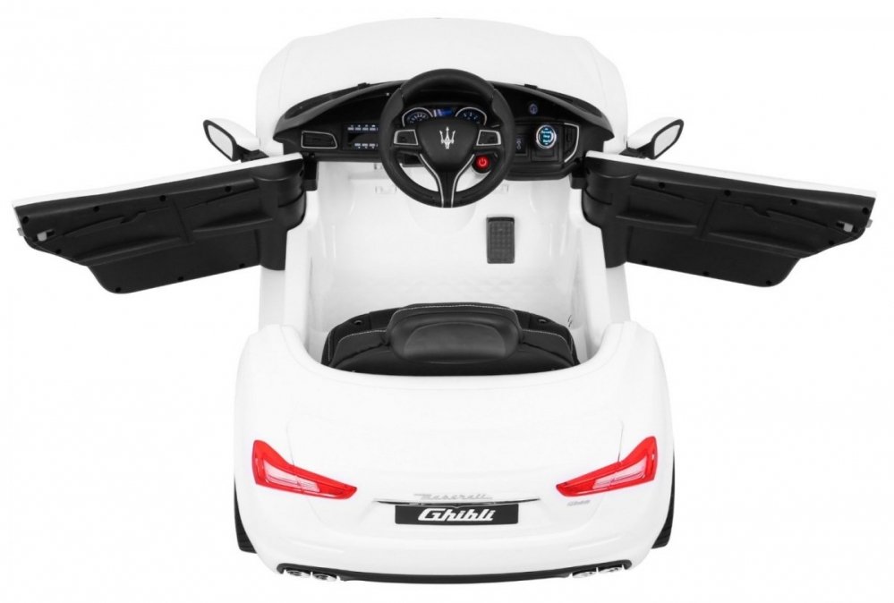 Auto's - kind%20elektrische%20auto-Maserati-Ghibli%20_%5B34856%5D_1200