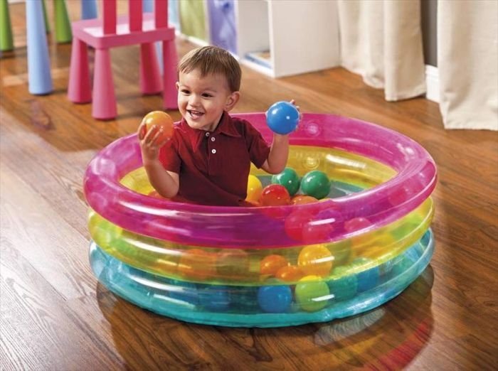 Opblaasbare speelgoed - intex-baby-ballenbad